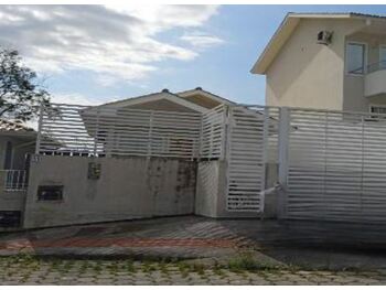 Casa em leilão - Rua Elizabeth Petry, 44 - Palhoça/SC - Itaú Unibanco S/A  | Z29262