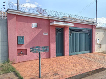 Casa em leilão - Rua Estrela do Sul, 354 - Frutal/MG - Banco Santander Brasil S/A | Z29509LOTE011