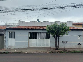 Casa em leilão - Rua Mercúrio, 107 - Uberlândia/MG - Banco Santander Brasil S/A | Z29528