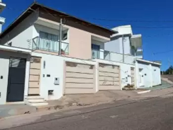 Casa em leilão - Rua Quinze de Novembro, 381 - Diamantina/MG - Banco Santander Brasil S/A | Z29528