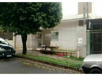 Casa em leilão - Rua Irmã Dorothy, 1119 - Umuarama/PR - Itaú Unibanco S/A  | Z29465