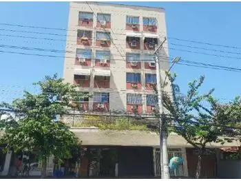 Apartamento em leilão - Estrada dos Três Rios, 400 - Rio de Janeiro/RJ - Banco Santander Brasil S/A | Z29528
