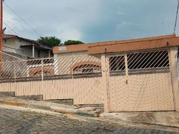Casa em leilão - Rua João Soares Pires, 48 - Mogi das Cruzes/SP - Banco Santander Brasil S/A | Z29835