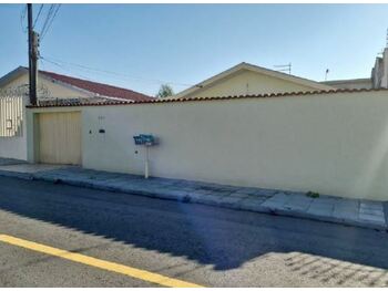 Casa em leilão - Rua Gebran Kalluf, 161 - Curitiba/PR - Banco Santander Brasil S/A | Z29543