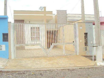 Casa em leilão - Rua Adolfina Maria Ramos, 93 - Iperó/SP - Banco Bradesco S/A | Z29556LOTE006