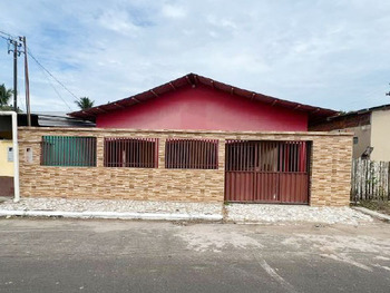 Casa em leilão - Avenida Leopoldo Carlos, 311 - Guajará/AM - Banco Santander Brasil S/A | Z29543
