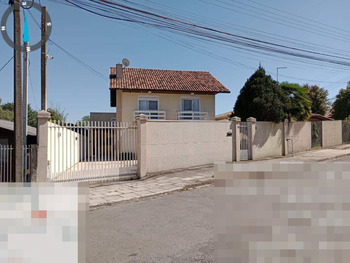 Casa em leilão - Rua José Soares Pinto, 70 - Campo Largo/PR - Banco Santander Brasil S/A | Z30021LOTE193