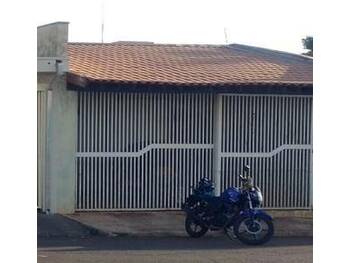 Casa em leilão - Rua Monteiro Lobato, 1331 - Jaboticabal/SP - Banco Santander Brasil S/A | Z29869