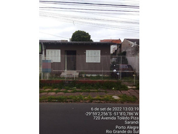 Casa em leilão - Avenida Toledo Piza, 733 - Porto Alegre/RS - Banco Santander Brasil S/A | Z30021LOTE062