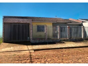 Casa em leilão - Rua José Luiz Olivo, 163 - Palmas/PR - Banco Santander Brasil S/A | Z29793