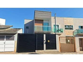 Casa em leilão - Rua Doutor Paulo Sebastião Guimarães, 336 - Pouso Alegre/MG - Banco Santander Brasil S/A | Z29869