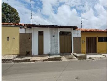 Casa em leilão - Rua Três, 12 - São Luís/MA - Banco Bradesco S/A | Z30004LOTE002