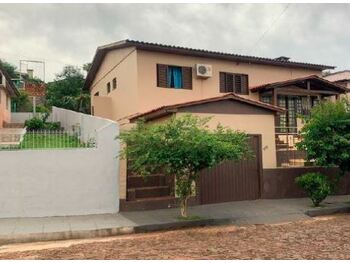 Casa em leilão - Rua Professor Turíbio dos Santos Antunes, 276 - Santa Rosa/RS - Banco Santander Brasil S/A | Z30036