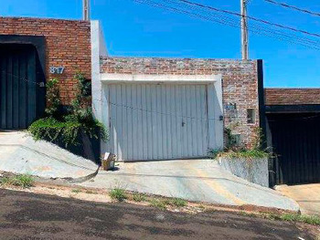 Casa em leilão - Rua Luiz Fernando Galvani, 821 - Botucatu/SP - Banco Bradesco S/A | Z29579