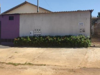 Casa em leilão - Residencial Amélia, s/nº - Águas Lindas de Goiás/GO - Itaú Unibanco S/A | Z30042LOTE007