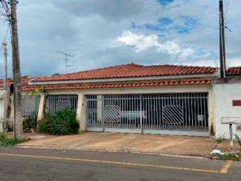 Casa em leilão - Avenida Domingos Sanna, 470 - Franca/SP - Banco Bradesco S/A | Z29579
