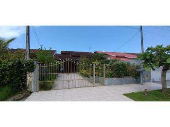 Casa em leilão - Rua Jurupis, 308 - Peruíbe/SP - Banco Santander Brasil S/A | Z29869