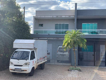 Casa em leilão - Rua Kamayuras, 434 - Cascavel/PR - Banco Santander Brasil S/A | Z30255LOTE052
