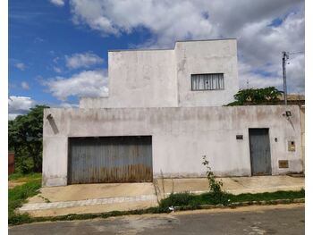 Casa em leilão - Rua Bernardo Guimarães, 284 - Montes Claros/MG - Sicoob Administradora de Consórcios Ltda | Z30277LOTE001