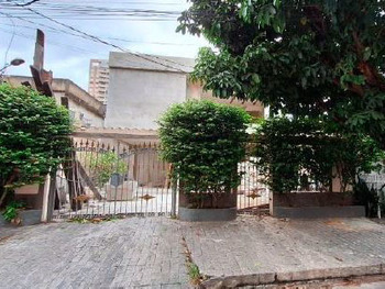 Casa em leilão - Rua Humberto de Campos, 37 - Nova Iguaçu/RJ - Banco Santander Brasil S/A | Z29894LOTE011
