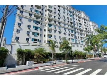 Apartamentos e Flats em leilão - Rua Arquiteto Décio Thevenard, 70 - Vitória/ES - Banco Santander Brasil S/A | Z29950LOTE008