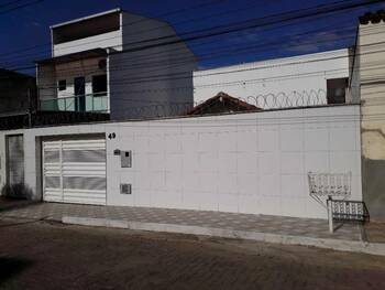 Casa em leilão - Rua Gonçalves Dias, 49 - Governador Valadares/MG - Banco Santander Brasil S/A | Z30255LOTE139