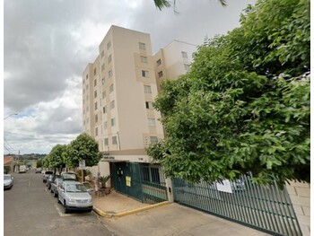 Apartamento em leilão - Rua Ana Rosa Zuicker D'annunziata, 3-60 - Bauru/SP - Bari Companhia Hipotecária | Z30221LOTE001