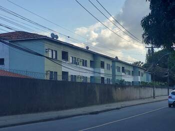 Apartamentos e Flats em leilão - Avenida Aliomar Baleeiro, 6020 - Salvador/BA - Banco Santander Brasil S/A | Z30172LOTE008