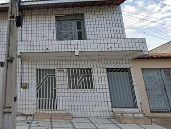 Casa em leilão - Rua Benigno Bezerra, 344 - Milhã/CE - Associação de Poupança e Empréstimo - POUPEX | Z30389LOTE008