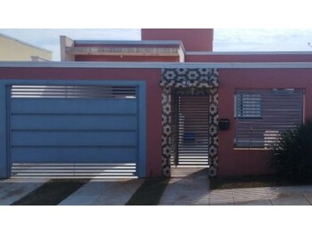 Casa em leilão - Rua Beija Flor, 430 - Ivaiporã/PR - Banco Santander Brasil S/A | Z30492LOTE001