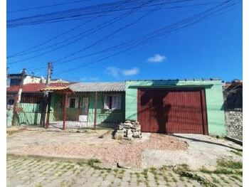 Casa em leilão - Rua Governador Peracchi Barcellos, 200 - Porto Alegre/RS - Itaú Unibanco S/A | Z30272LOTE004