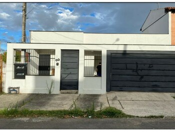 Casa em leilão - Rua Telmo Silva, 60 - Guaíba/RS - Banco Santander Brasil S/A | Z30115LOTE011