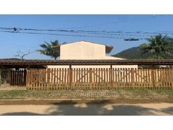 Casa em leilão - Rua Mato Grosso, 211 - Ubatuba/SP - Creditas Soluções Financeiras Ltda | Z30344LOTE018