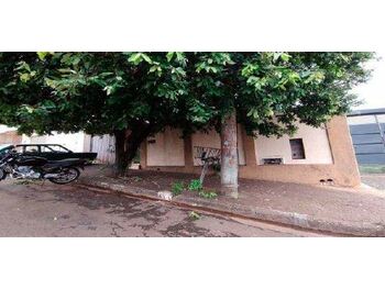 Casa em leilão - Avenida Hélio Ribeiro Finholdt, 1858 - Ituiutaba/MG - Banco Bradesco S/A | Z30511LOTE007
