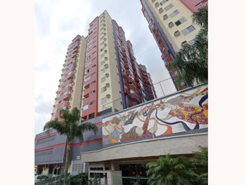 Apartamentos e Flats em leilão - Rua Elizeu Di Bernardi, 200 - São José/SC - Itaú Unibanco S/A | Z30445LOTE010