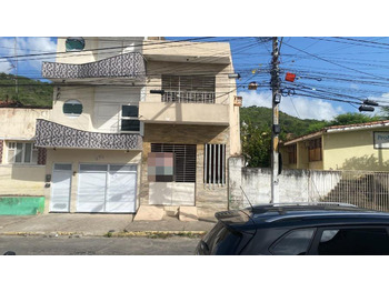 Casa em leilão - Rua da Alegria, 674 - Limoeiro/PE - Banco Santander Brasil S/A | Z30507LOTE035