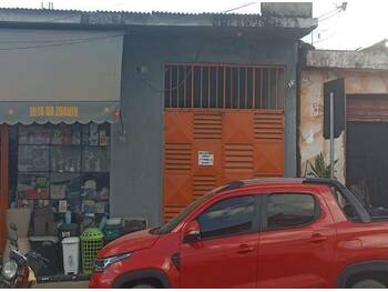 Casa em leilão - Avenida Simão Campos, 22 - São João Da Ponte/MG - Banco Santander Brasil S/A | Z30507LOTE038