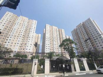 Apartamentos e Flats em leilão - Avenida Fábio Eduardo Ramos Esquivel, 2900 - Diadema/SP - Banco Santander Brasil S/A | Z30571LOTE002