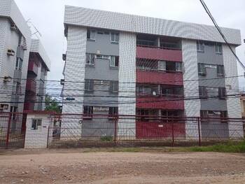 Apartamento em Jaboato Dos Guararapes / PE - Piedade