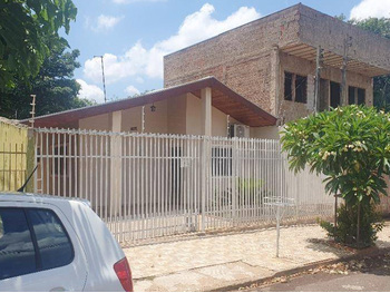 Casa em leilão - Rua Enfermeiro Geraldo Pimentel, 593 - Ourinhos/SP - Banco Santander Brasil S/A | Z30788