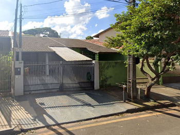 Casa em leilão - Rua Adriano Marino Gomes, 348 - Londrina/PR - Banco Santander Brasil S/A | Z30649LOTE009