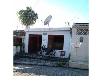 Casa em leilão - Rua Rodrigues Alves, 691 - Santa Rita/PB - Banco Santander Brasil S/A | Z31084LOTE170
