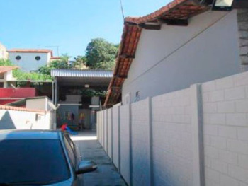 Casa em leilão - Rua Capitão Felinto dos Santos, 113 - São Gonçalo/RJ - Itaú Unibanco S/A | Z30775LOTE023