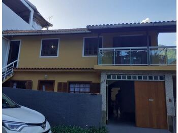 Casa em leilão - Rua Aimorés, 131 - Nova Friburgo/RJ - GALLERIA HOME EQUITY FIDC | Z31166LOTE002