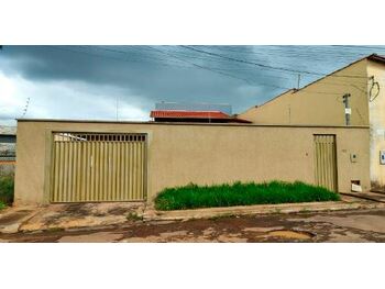 Casa em leilão - Rua 20, s/nº - Jaraguá/GO - Banco Santander Brasil S/A | Z31007