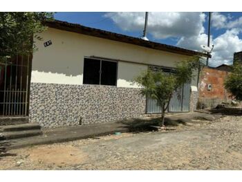 Casa em leilão - Rua Princesa Isabel, 145 - Santa Helena de Minas/MG - Banco Bradesco S/A | Z31388LOTE006