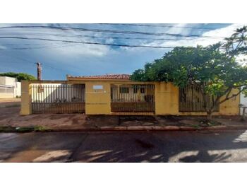 Casa em leilão - Rua A, 5 - Cuiabá/MT - Banco Bradesco S/A | Z31280LOTE017
