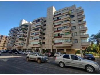 Apartamentos e Flats em leilão - Quadra Sqsw 104, s/nº  - Brasília/DF - Banco Bradesco S/A | Z31368LOTE004