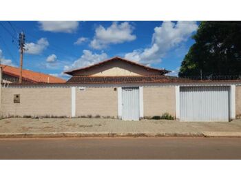 Casa em leilão - Avenida Perimetral, 269 - Araguaína/TO - Banco Bradesco S/A | Z31482LOTE027