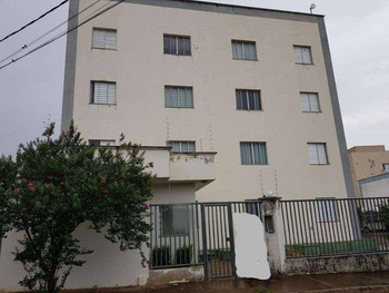 Apartamentos e Flats em leilão - Alameda João de Almeida, 691 - Uberlândia/MG - Banco Santander Brasil S/A | Z31549LOTE352